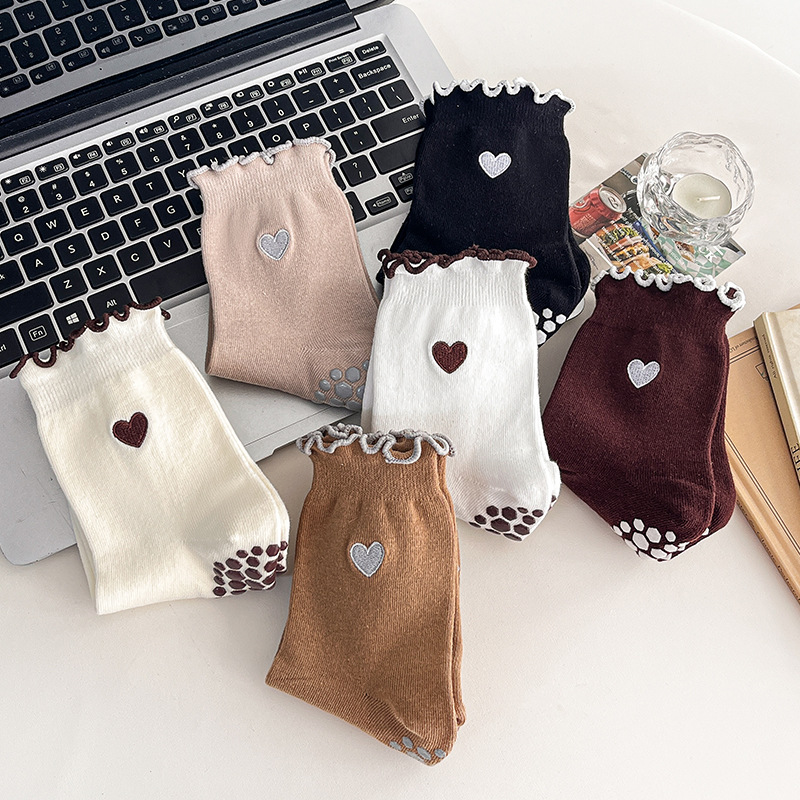ヨガソックス レディース コットン ハート刺繍 レタスエッジ - Grip Sock Yoga のレビューと価格