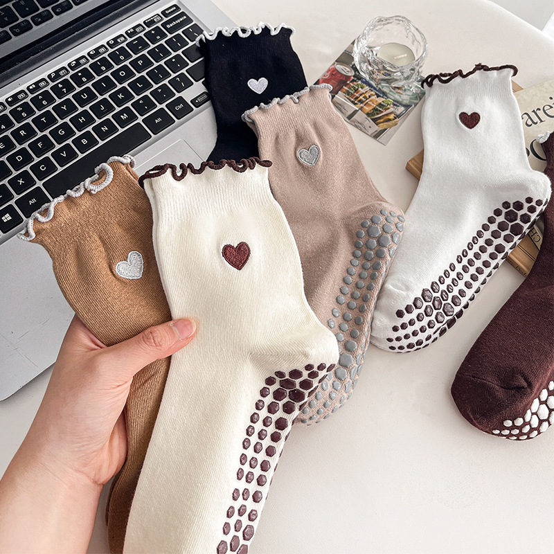 ヨガソックス レディース コットン ハート刺繍 レタスエッジ - Grip Sock Yoga のレビューと価格