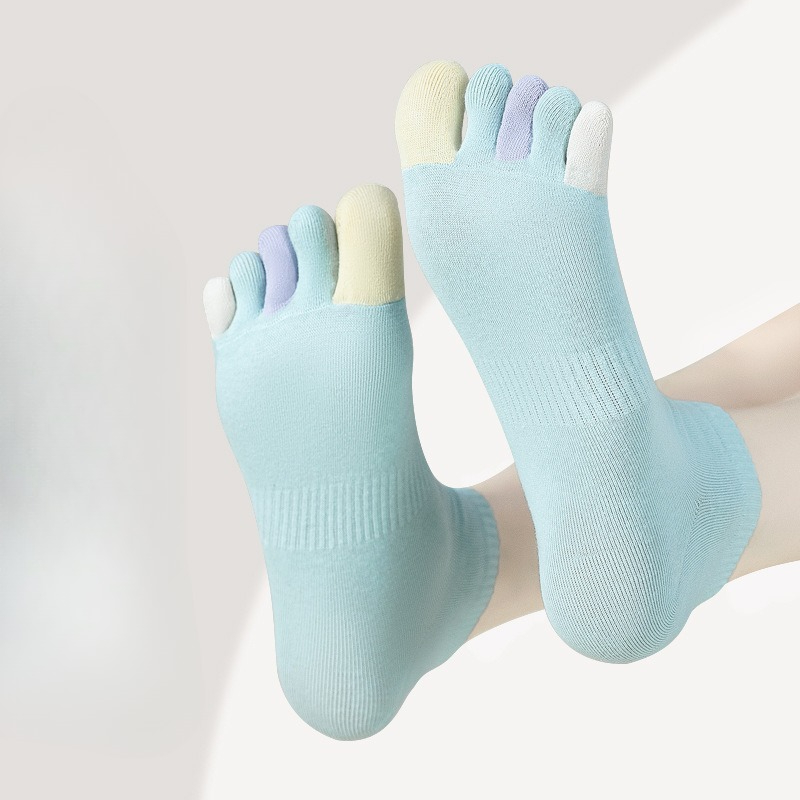 6足組 夏用 薄手 通気性 吸汗性 抗菌性 つま先が分かれた - Toe Sock Split のレビューと価格