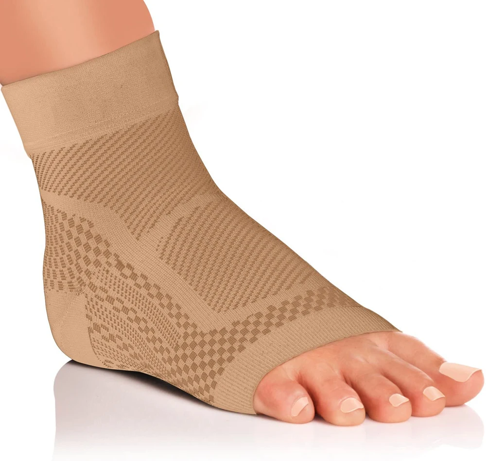 スポーツアンクルサポートブレース、コンプレッションスリーブ、 - Ankle Brace Sock のレビューと価格